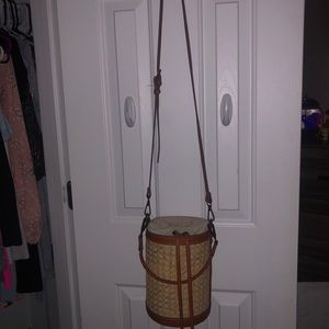 Tommy Bahama cross body bag